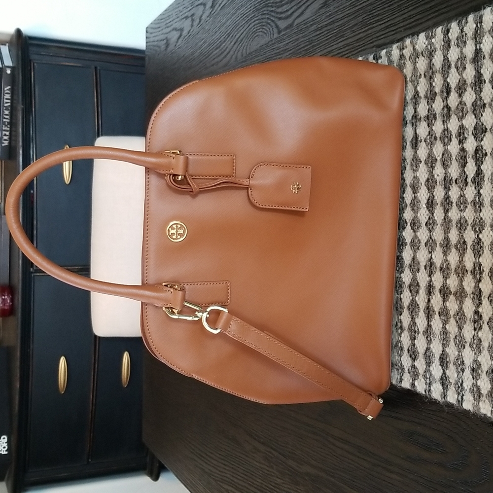 Tory Burch purse